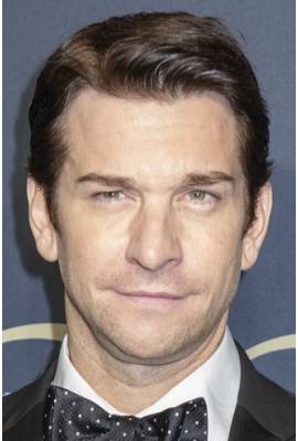 Andy Karl Profile Photo