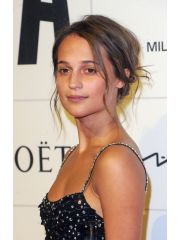 Alicia Vikander Profile Photo