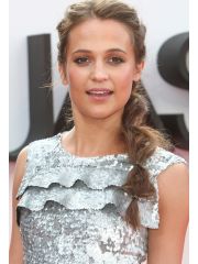 Alicia Vikander Profile Photo