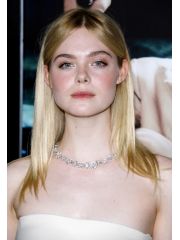 Elle Fanning Profile Photo