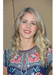 Emily Bett Rickards Profile Photo