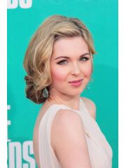 Kirsten Prout Profile Photo