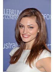 Phoebe Tonkin Profile Photo