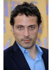 Rufus Sewell Profile Photo